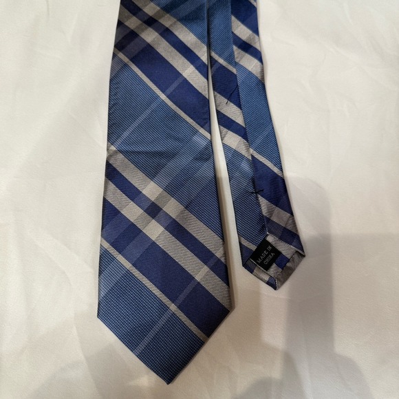 Calvin Klein Mens Tie NWT Blue - Picture 1 of 5
